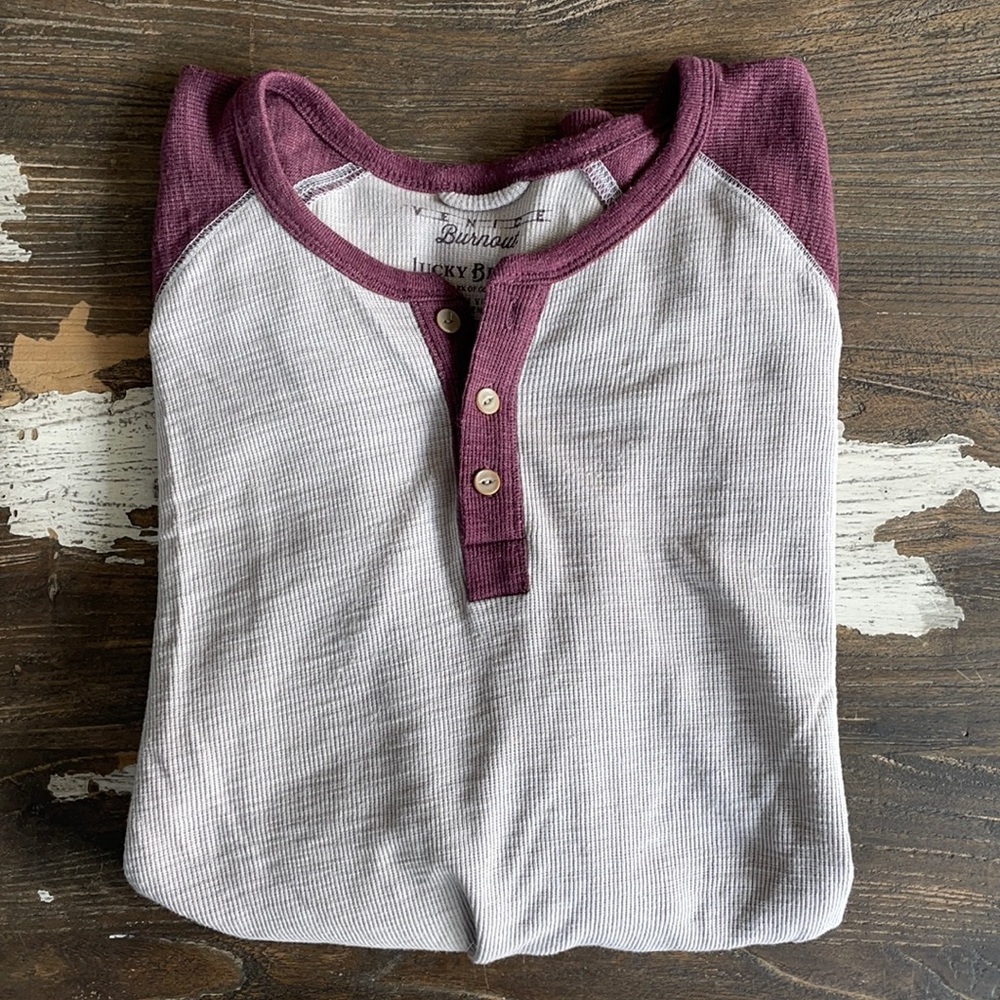 Lucky Brand Venice Burnout Men’s XL Long Sleeve T-Shirt Off White/ Maroon Henley